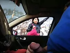 از دو زاویه فیلم از یک blowjob از یک دوست دختر سخیف گرفته سکس دوربین مخفی ماساژ شده است