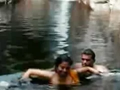 سبک سگ دار با بند به دانلود ماساژسکسی دور گردن