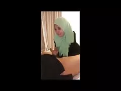 یک ماساژ سکسی دوربین مخفی دیک را در الاغ فرو کرد