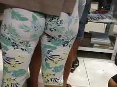 زنانی که پستان سکس ماساژ بزرگ دارند
